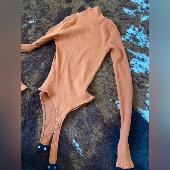 Fyeo turtleneck bodysuit - Picture 2 of 2